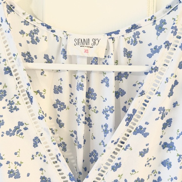 2/$20: Faux Wrap Floral Dress - Picture 5 of 5